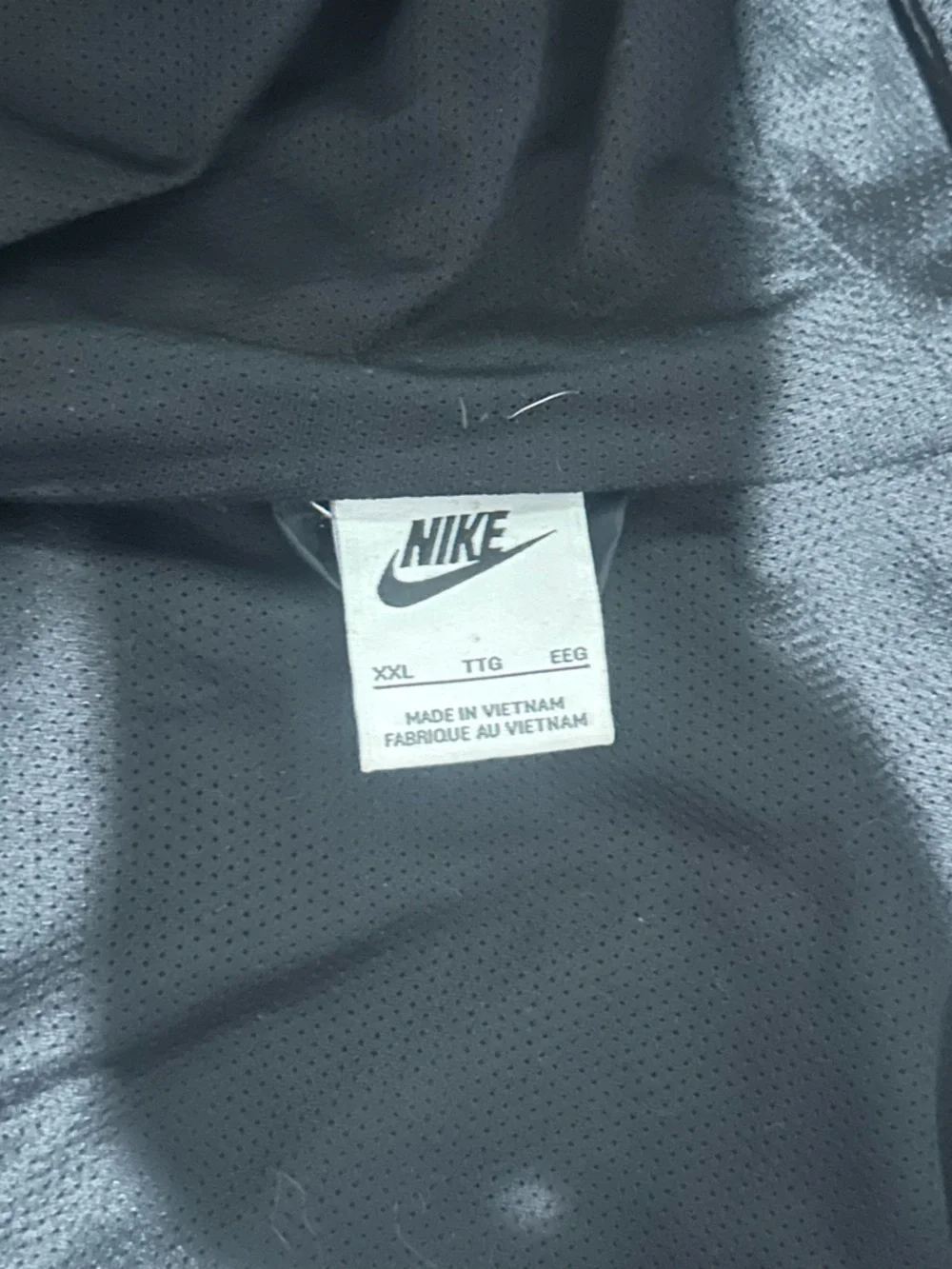 Nike men’s XXL rain jacket with logo - Picture 2 of 2